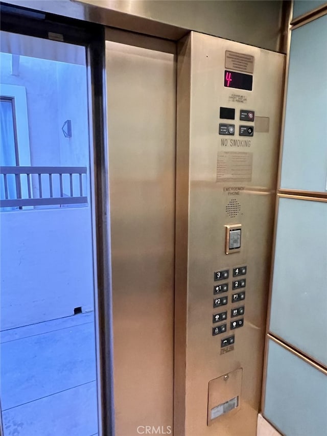 11847 Gorham Ave Unit 403, Los Angeles, CA 90049 - interior details featuring elevator