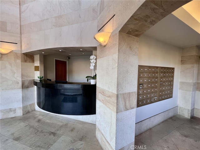 11847 Gorham Ave Unit 403, Los Angeles, CA 90049 - reception area featuring mail area