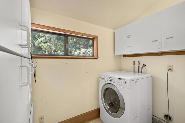 laundry room with washer / clothes dryer and cabinets