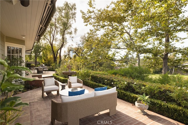 view of patio featuring an outdoor hangout area