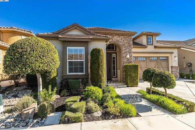 view of front of home featuring a garage