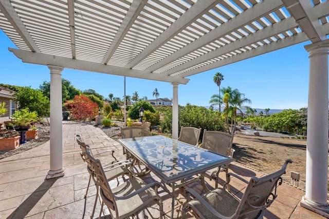 view of patio featuring a pergola