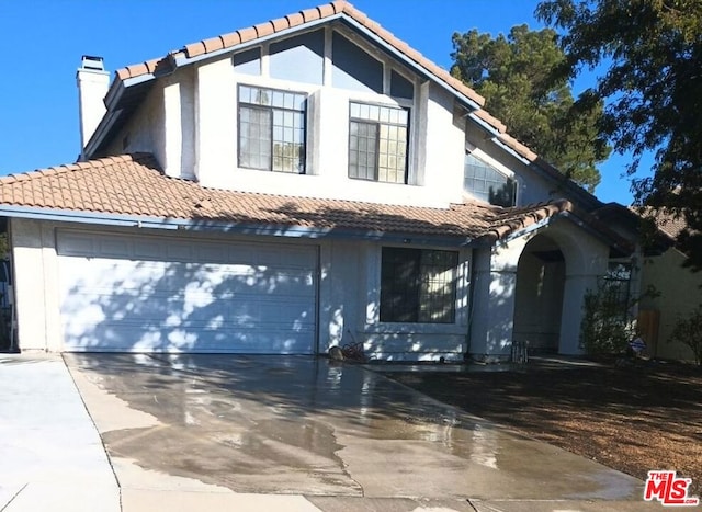 view of front of house featuring a garage