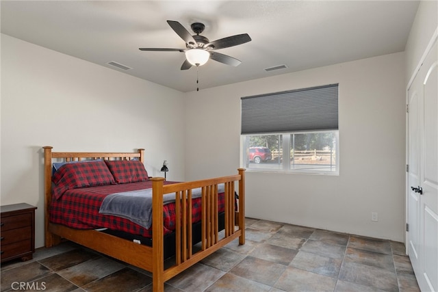 bedroom featuring ceiling fan