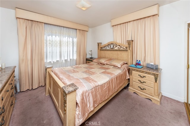 bedroom featuring carpet floors