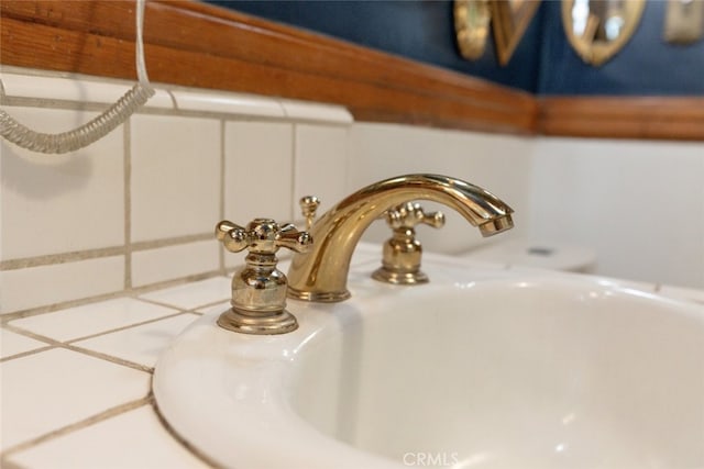 room details featuring sink