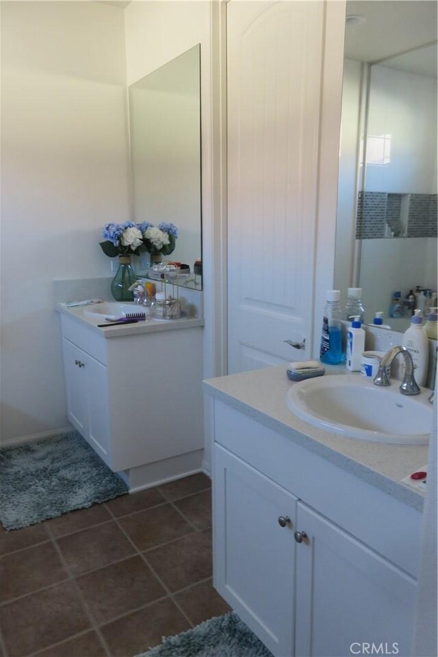 24819 Onyx Dr, Menifee, CA 92585 - bathroom with vanity and tile patterned flooring