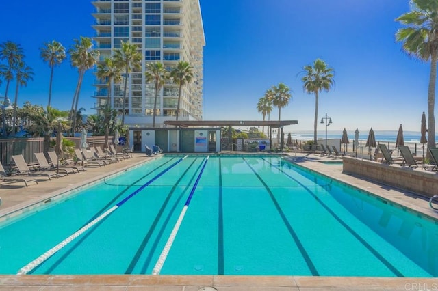 view of swimming pool