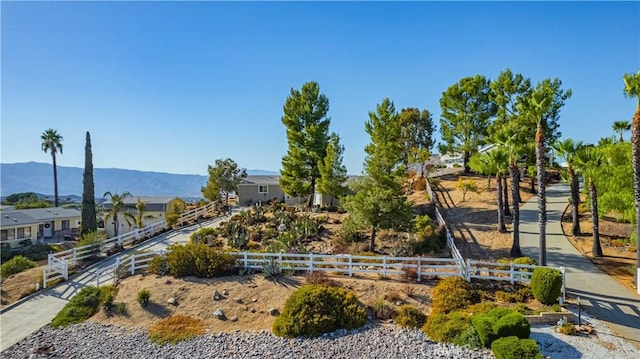 view of property's community featuring a mountain view