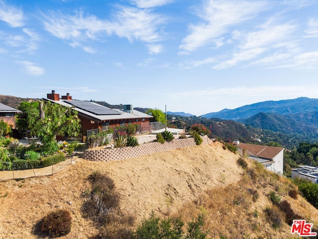 Listing photo 3 for 2717 Halsey Rd, Topanga CA 90290