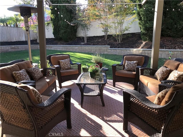 7 Corte Abertura, San Clemente, CA 92673 - fenced backyard featuring outdoor lounge area