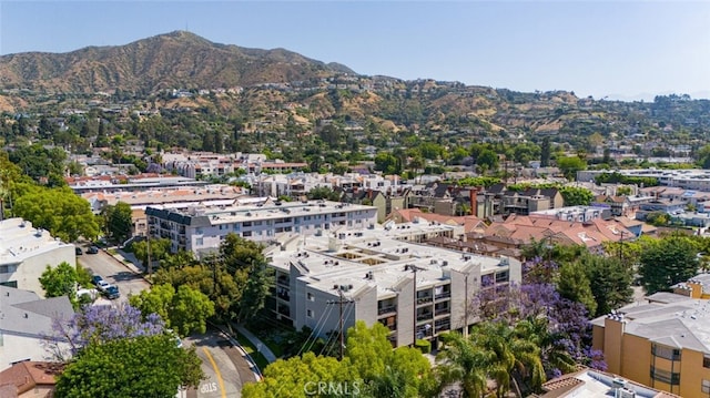 bird's eye view with a mountain view