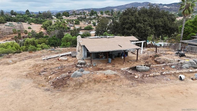 bird's eye view featuring a mountain view