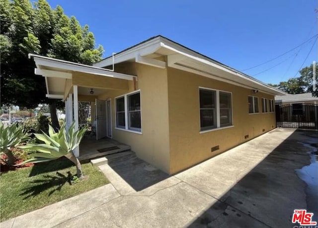 view of side of property