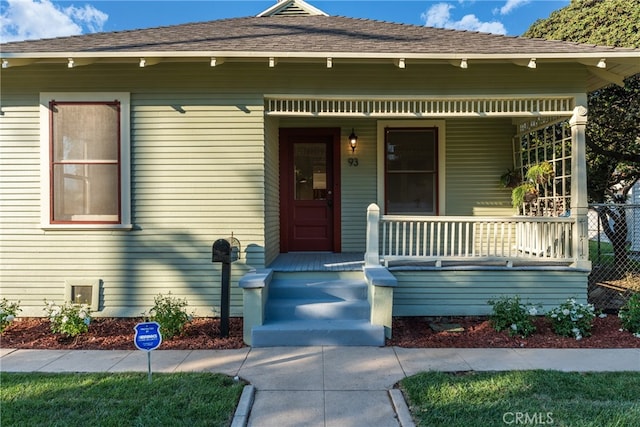 view of front of house with a porch