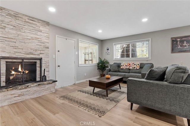 191 Los Angeles Ave, Sugarloaf, CA 92386 - living room featuring light wood-style floors, a fireplace, recessed lighting, and baseboards