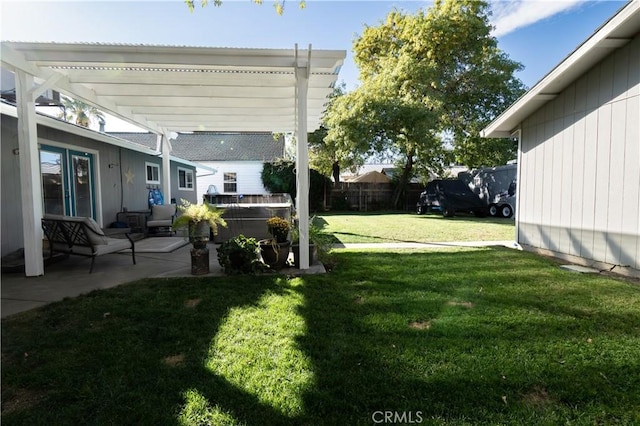 view of yard with a patio area, a pergola, and a jacuzzi