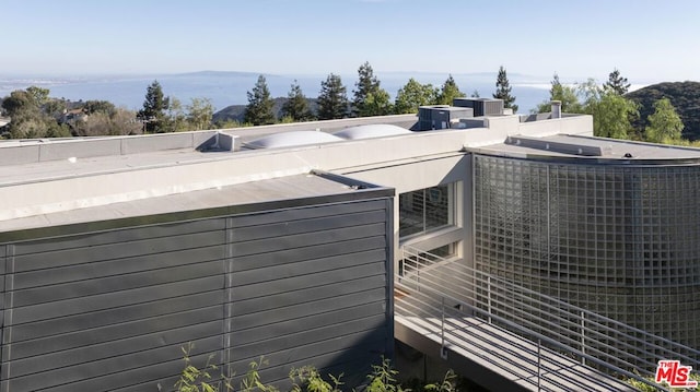 exterior details with a mountain view