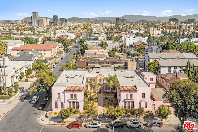 bird's eye view featuring a mountain view