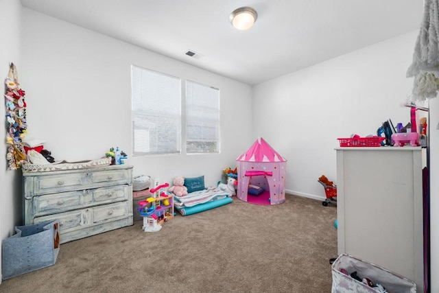 recreation room featuring carpet floors