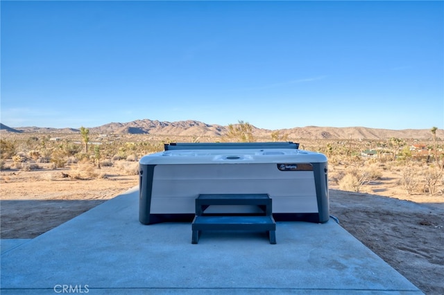 entry to storm shelter featuring a mountain view