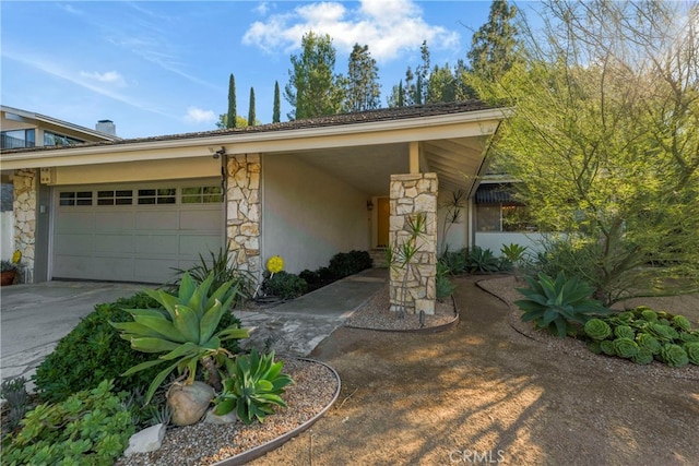 view of front of home featuring a garage