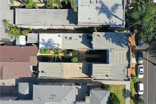 1135 E 3rd St, Long Beach, CA 90802 - drone / aerial view