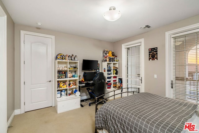 view of carpeted bedroom