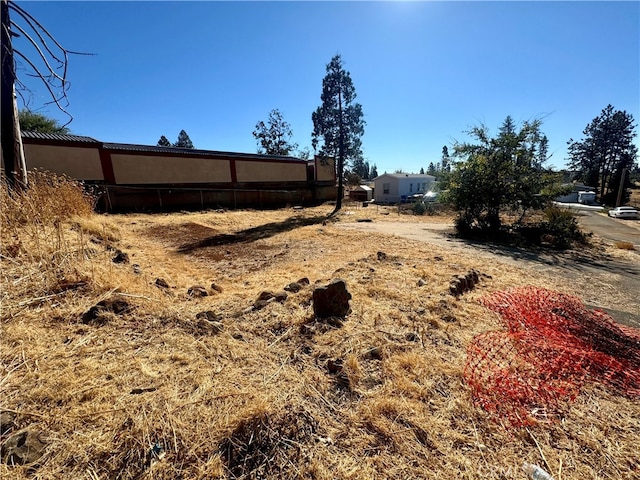 Listing photo 3 for 5888 Pine Cir, Paradise CA 95969