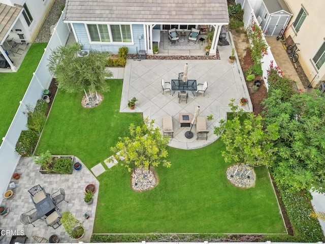 birds eye view of property