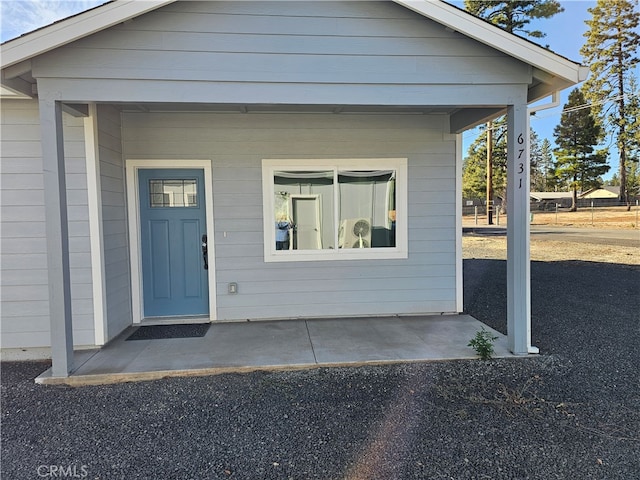 view of property entrance