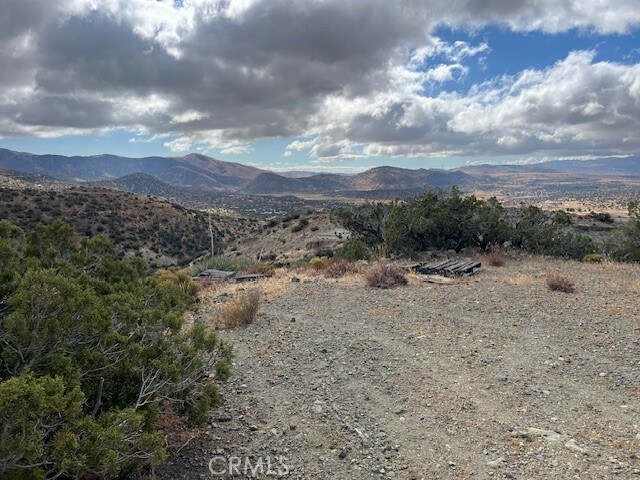 25505 Sun View Dr, Tehachapi, CA 93561 - photo 5