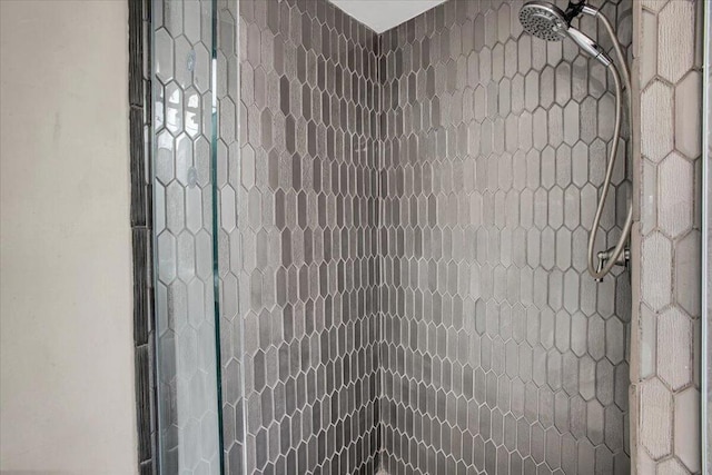 details with tiled shower