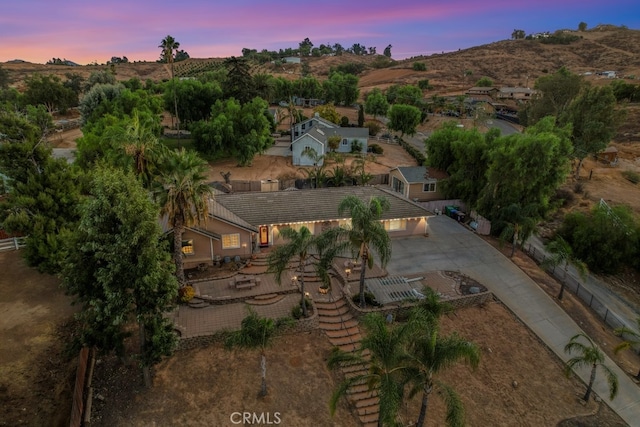 view of aerial view at dusk