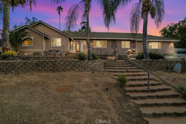 view of front of house