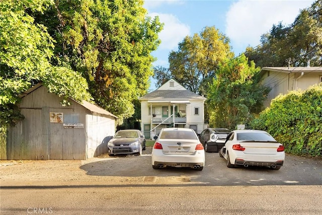 view of front of house