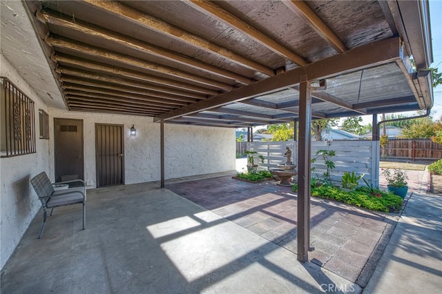 981 N Thorne Ave, Fresno, CA 93728 - view of patio / terrace