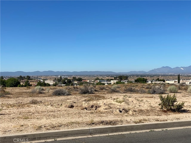 Listing photo 2 for 0 Siskiyou Rd, Apple Valley CA 92307