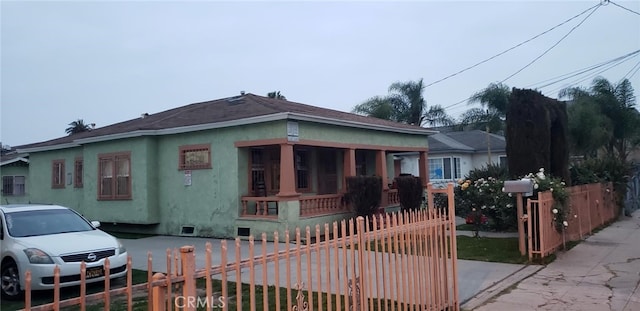 view of front of house featuring a porch