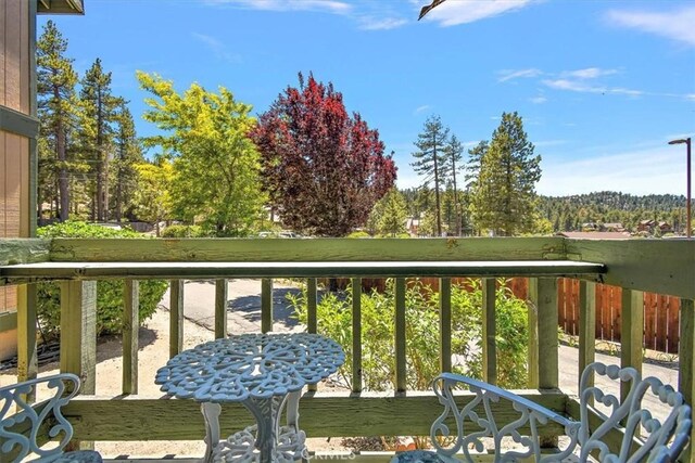 760 Blue Jay Rd Unit 10, Big Bear Lake, CA 92315 - view of balcony