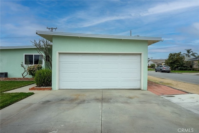 13503 Fidler Ave, Bellflower, CA 90706 - garage with driveway