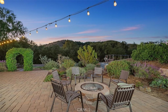 45600 La Cruz Dr, Temecula, CA 92590 - view of patio featuring an outdoor fire pit