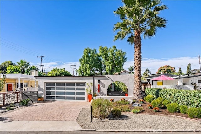 view of front of home featuring a garage