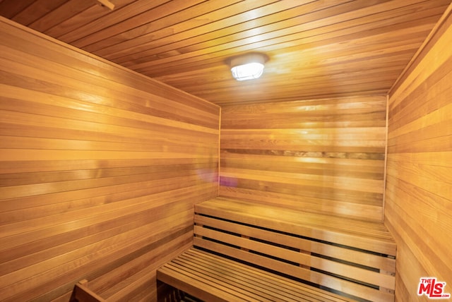 view of sauna / steam room