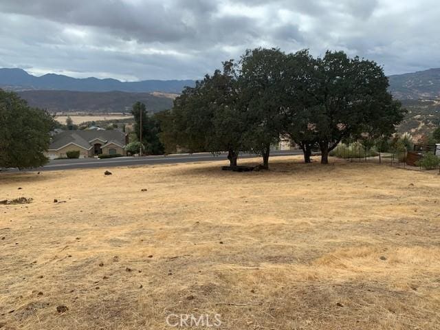 Listing photo 3 for 16196 Eagle Rock Rd, Hidden Valley Lake CA 95467