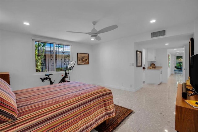 bedroom featuring ceiling fan