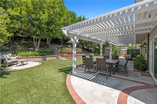 view of patio featuring a pergola