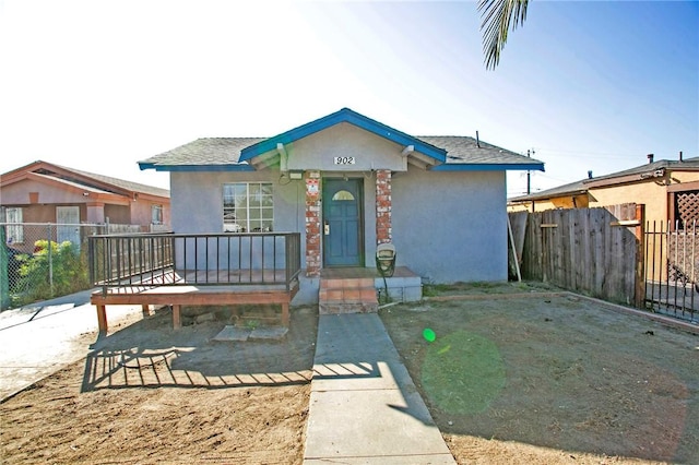 view of front of house featuring a porch