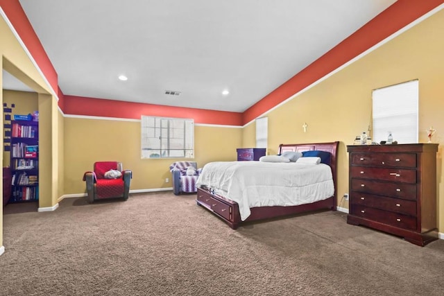 bedroom with carpet flooring