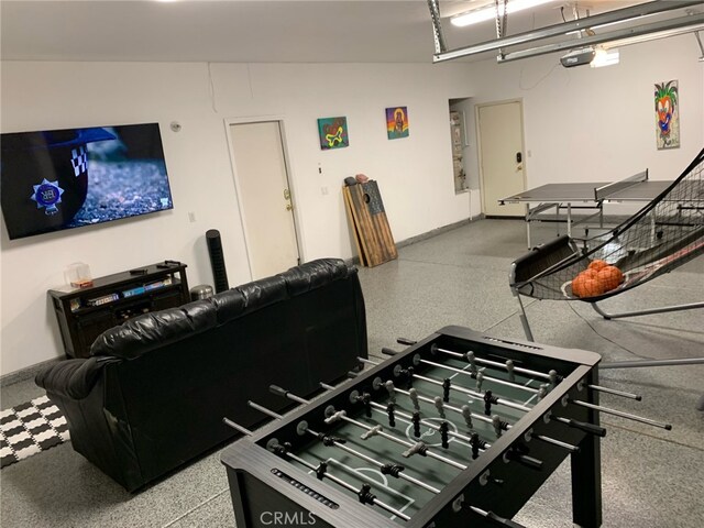 view of recreation room